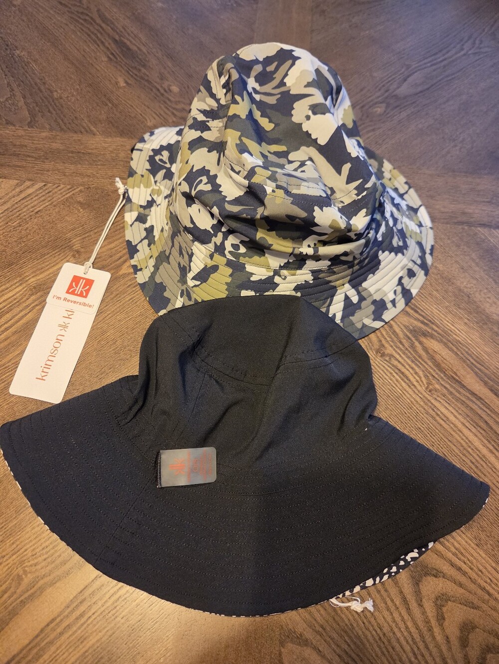NWT krimson klover Reversible Floral Forest camo Bucket Hat o/s
